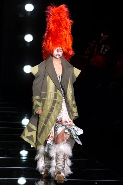 Look 5